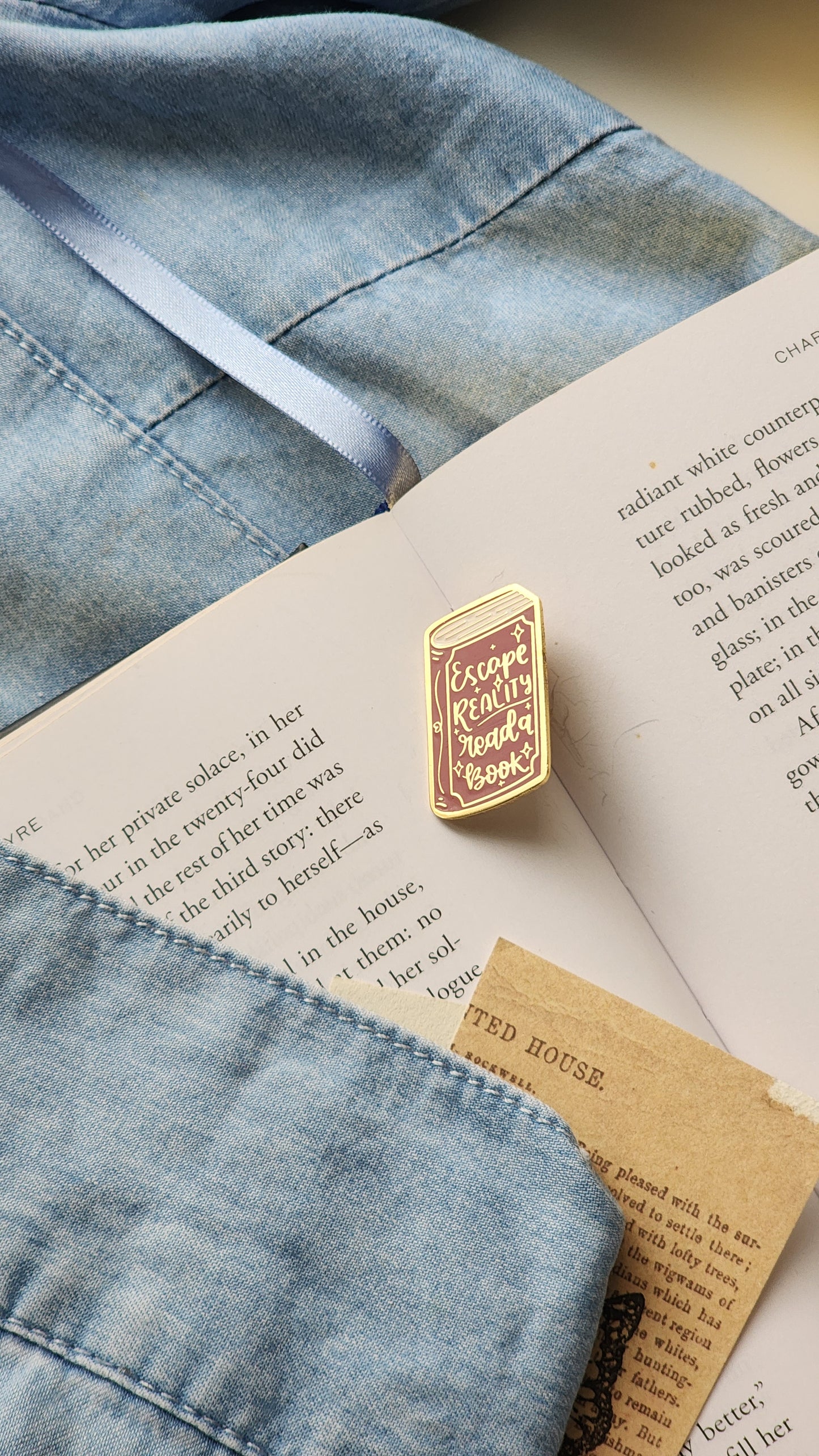 Read A Book - Bookish Enamel Pin