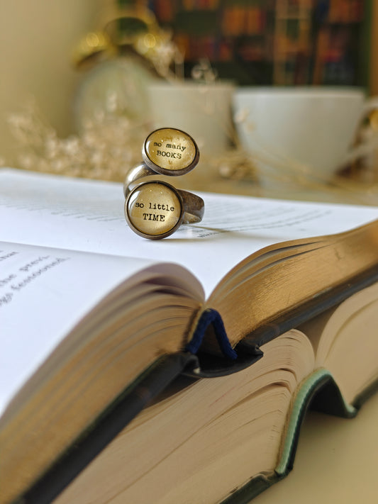 So many Books - so little time - Bookish Ring