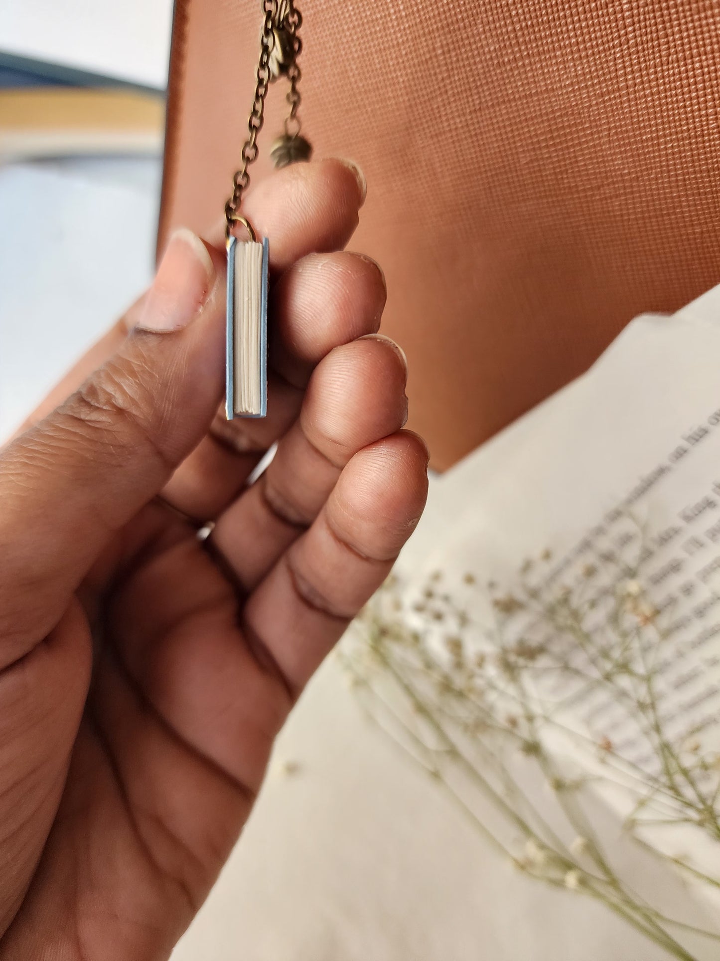 Daisy Book - Bag Charm