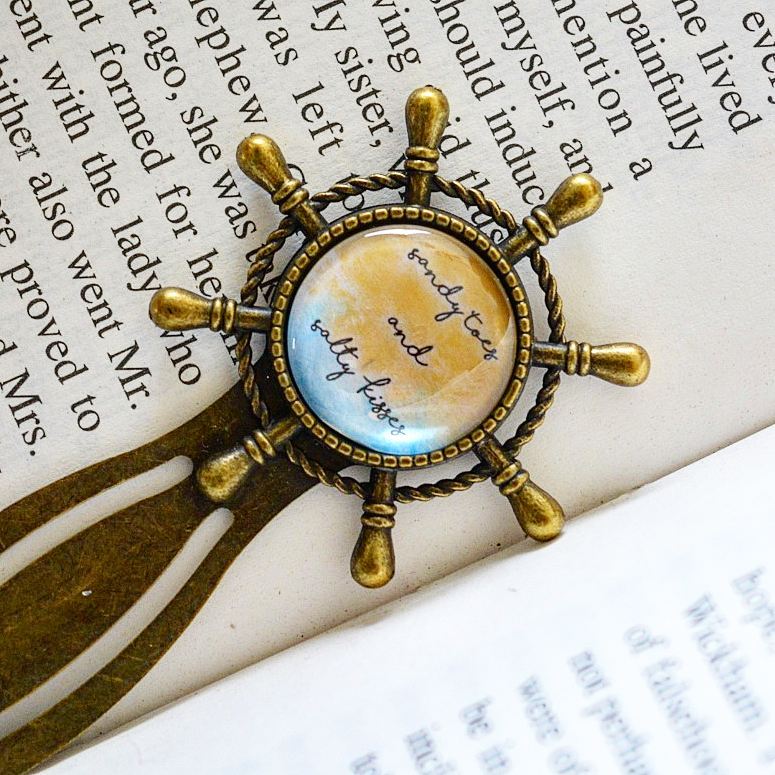 Sandy Toes and Salty Kisses - Clip on Bookmark