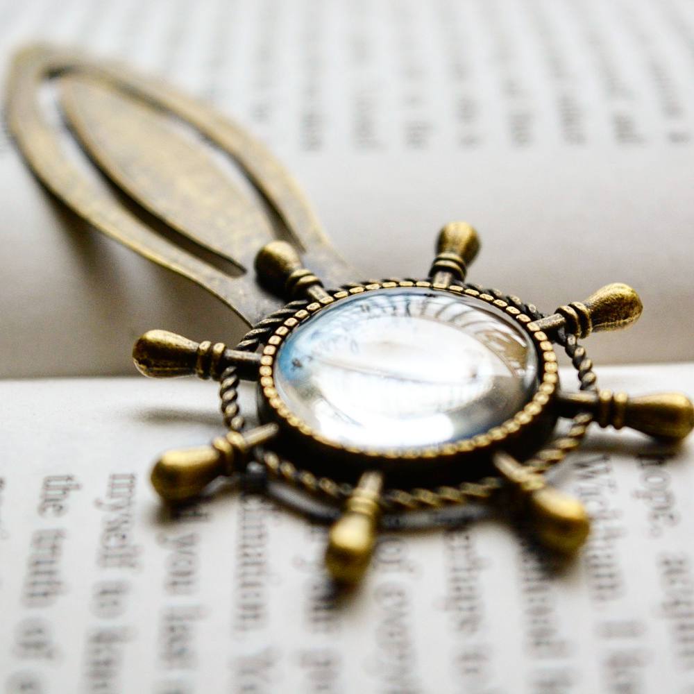 Sandy Toes and Salty Kisses - Clip on Bookmark