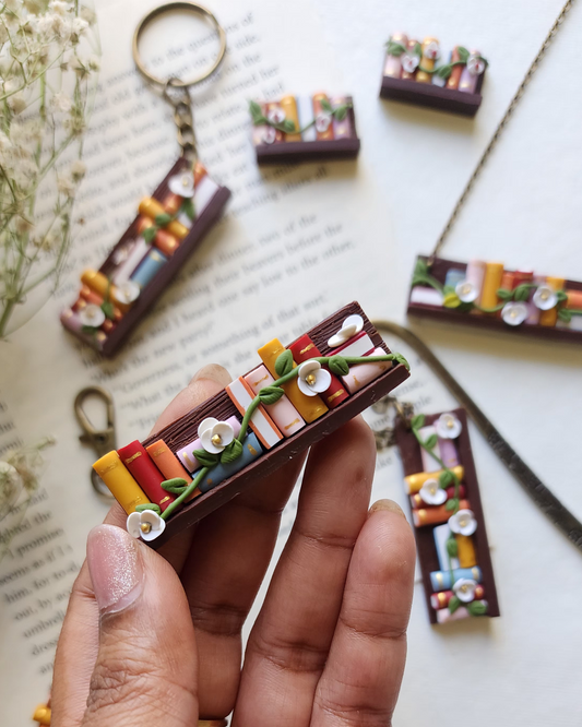 Bookshelf Pendant (Dark Coloured Shelf)
