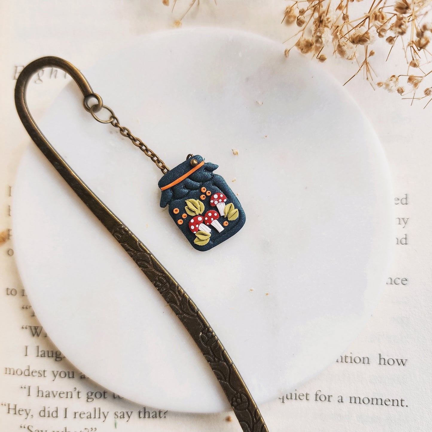 Alice in Wonderland Jar Bookmark