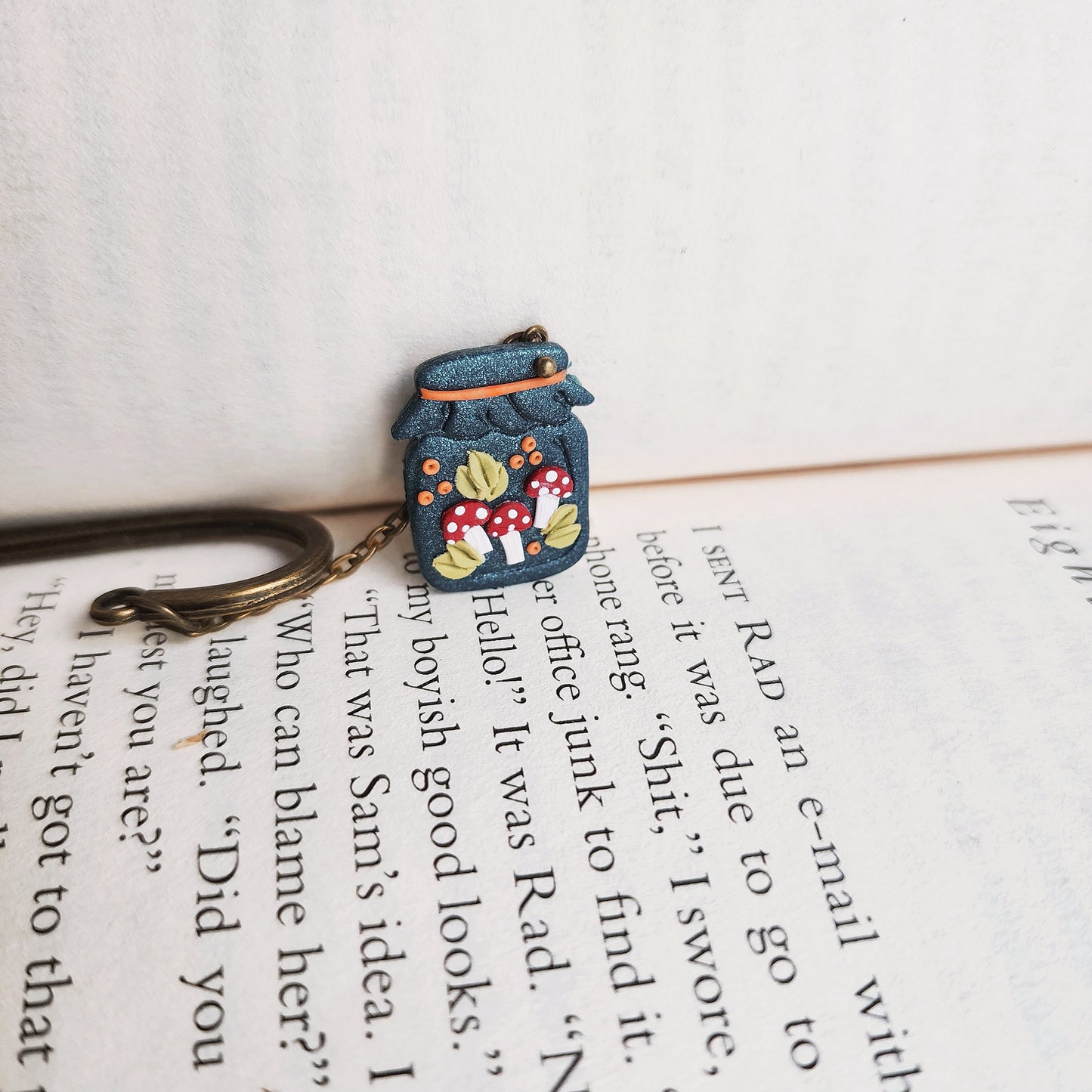 Alice in Wonderland Jar Bookmark