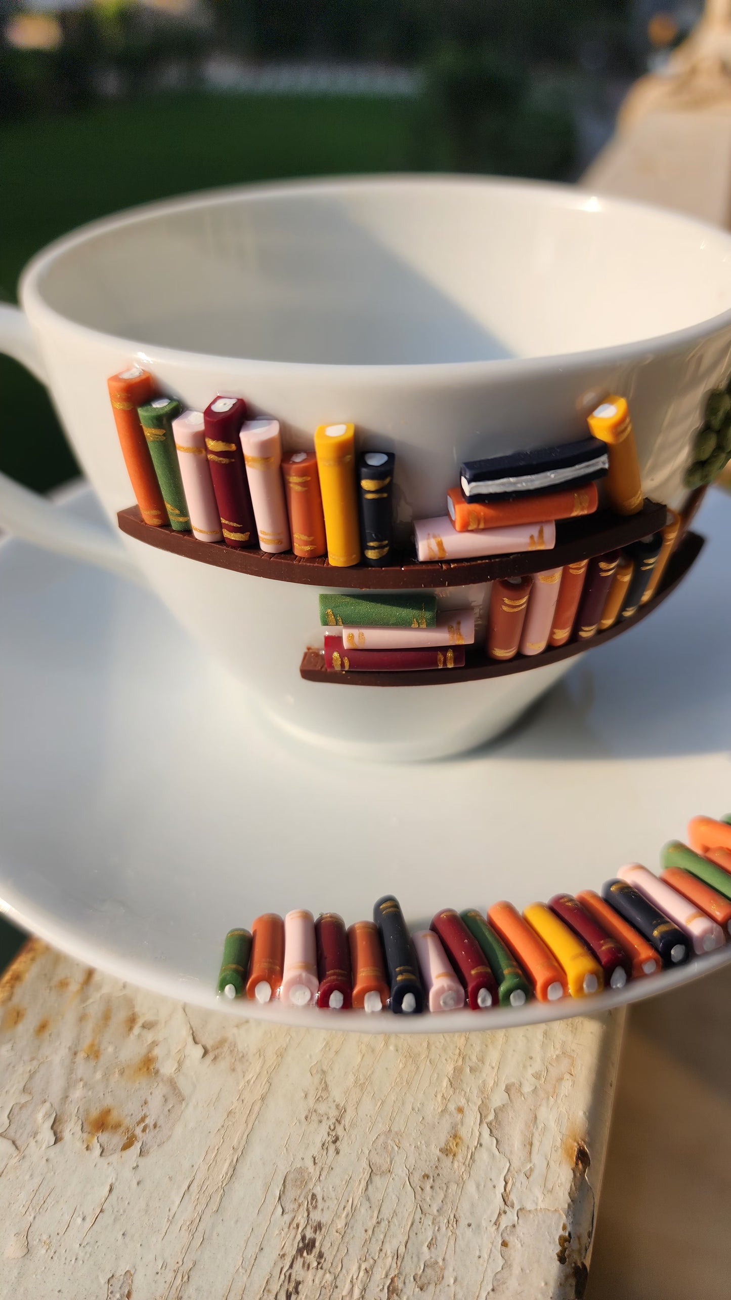 PRE-ORDER - Sip & Savor : A Cup for Book Lovers