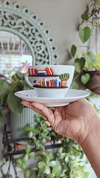 Sip & Savor : Bookshelf on a Cup Set for Book Lovers