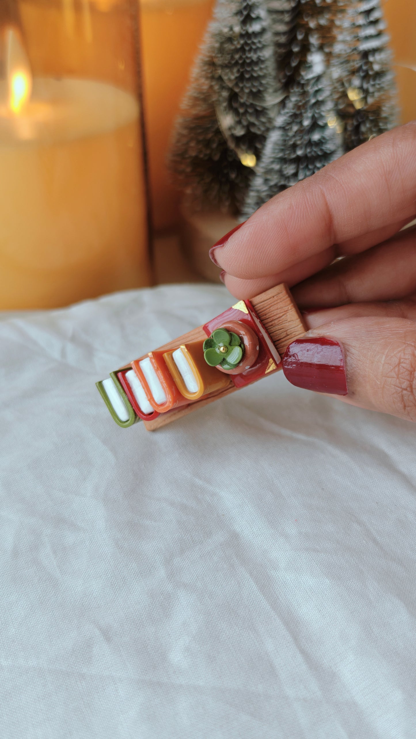 Mini Bookshelf Spinner